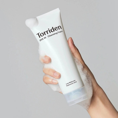 Dive-In Low Molecular Hyaluronic Acid Cleansing Foam 150ml